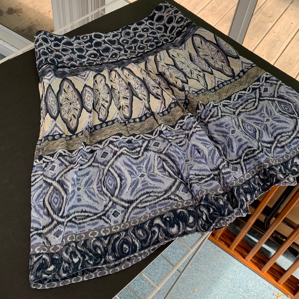 The Limited boho flowy cotton skirt. Side zip